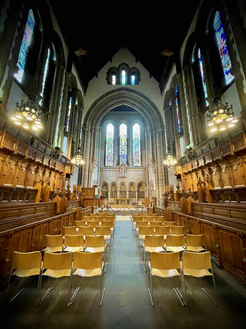 University of Glasgow Chapel Inside