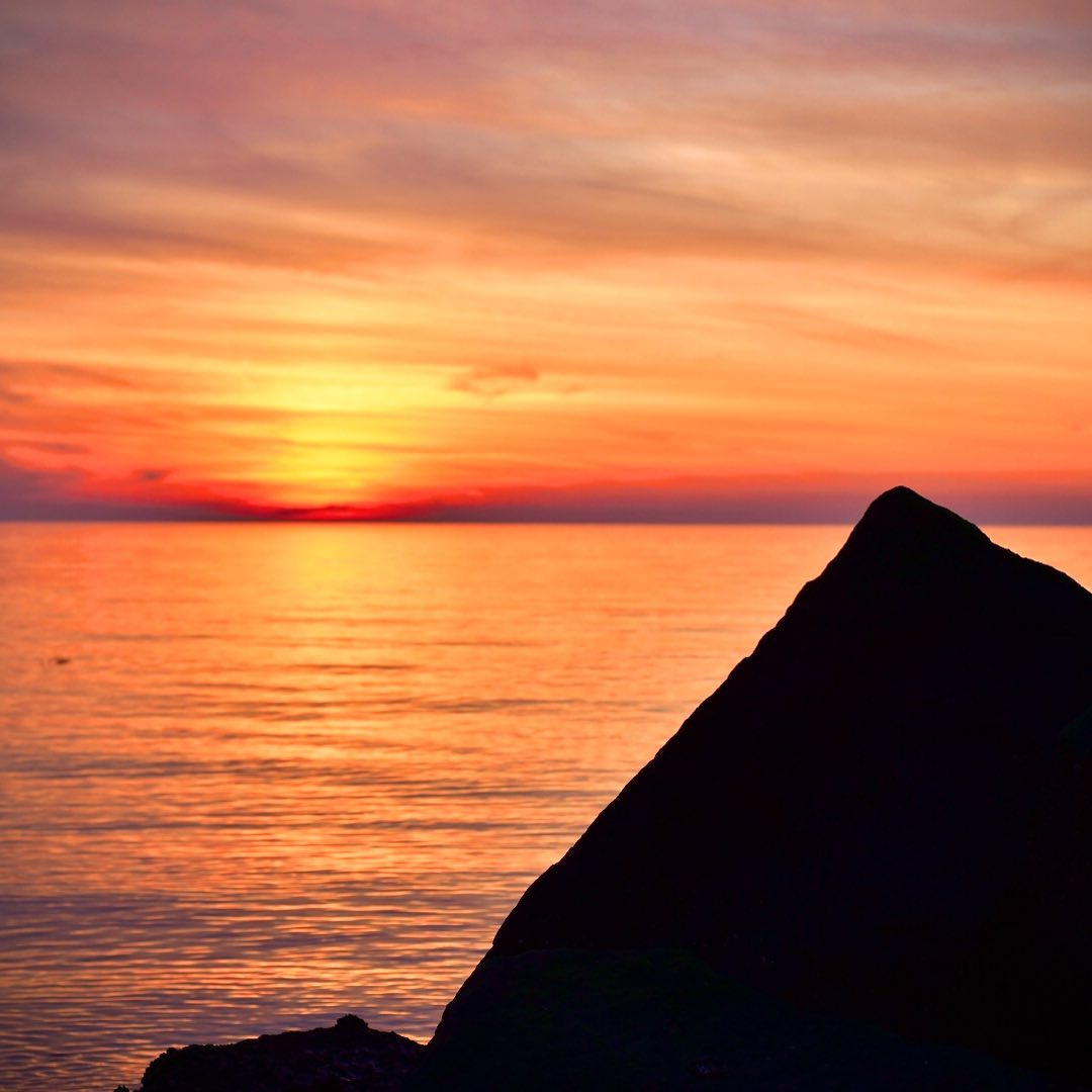 Sunset on the bay down the shore on Saturday. One of the last of 2019.