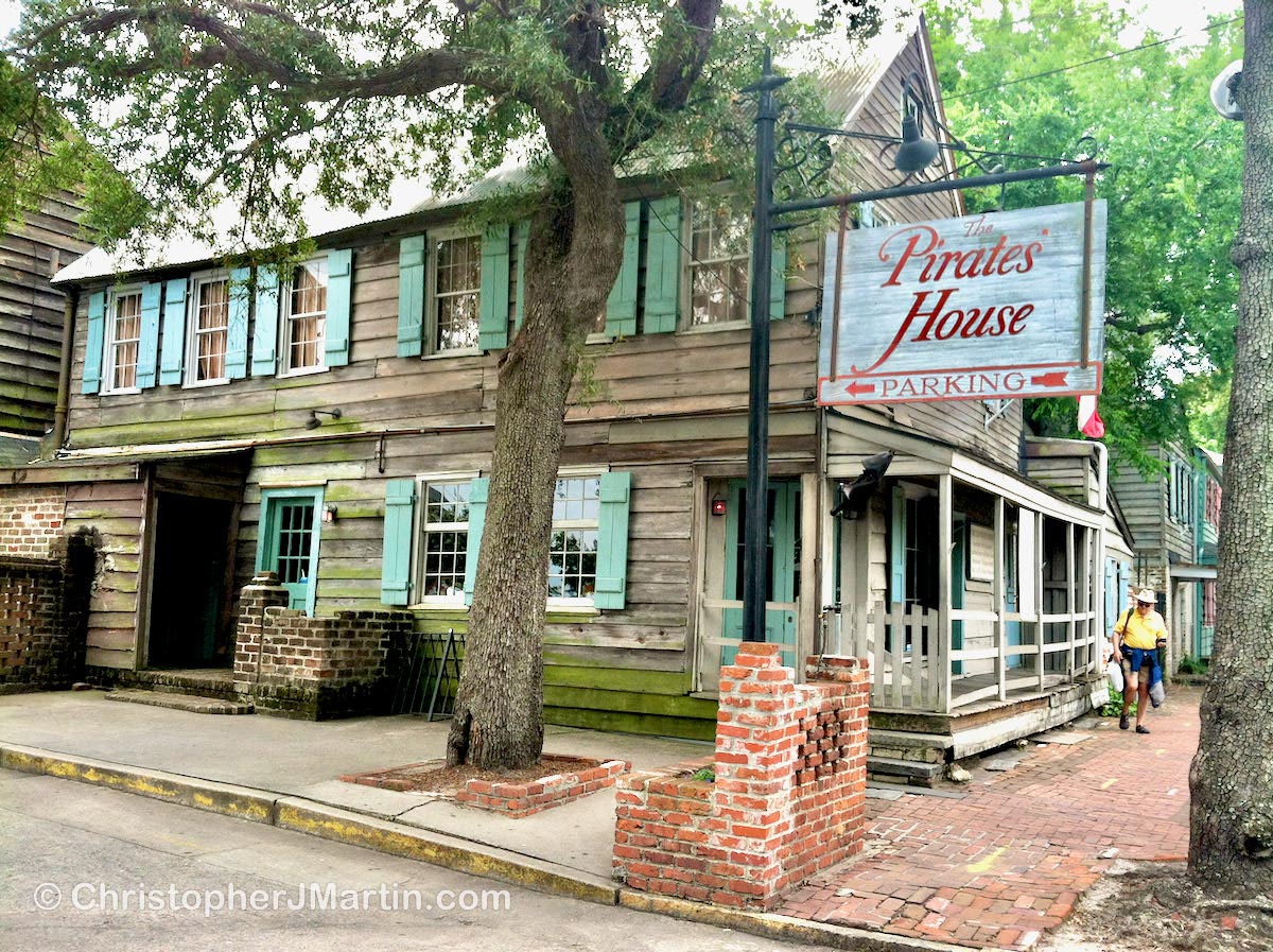 Pirates' House Savannah GA Exterior