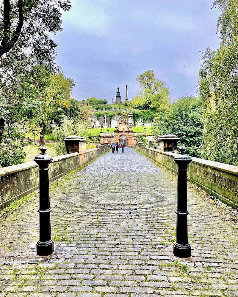 Glasgow Necropolis Entrance