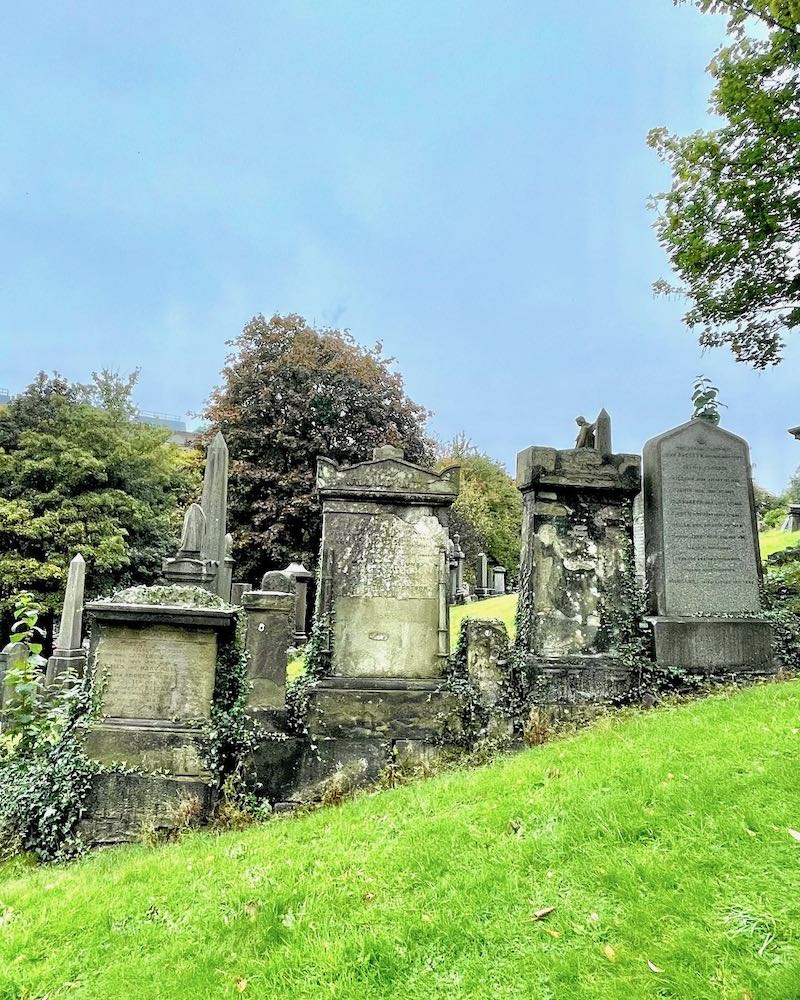 Glasgow Necropolis Entrance